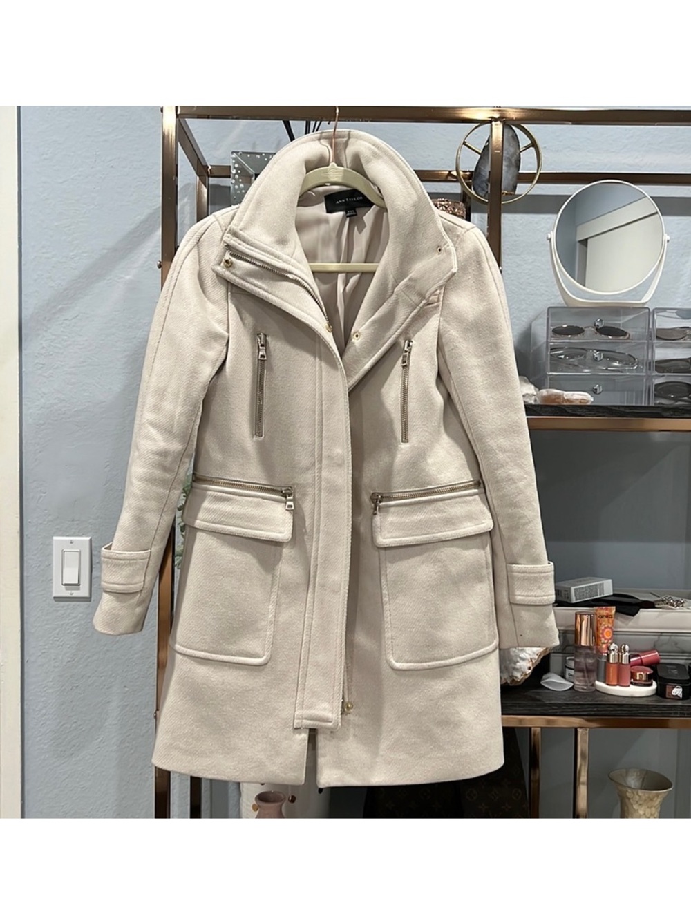 Ann taylor tweed flounce buckwheat jacket